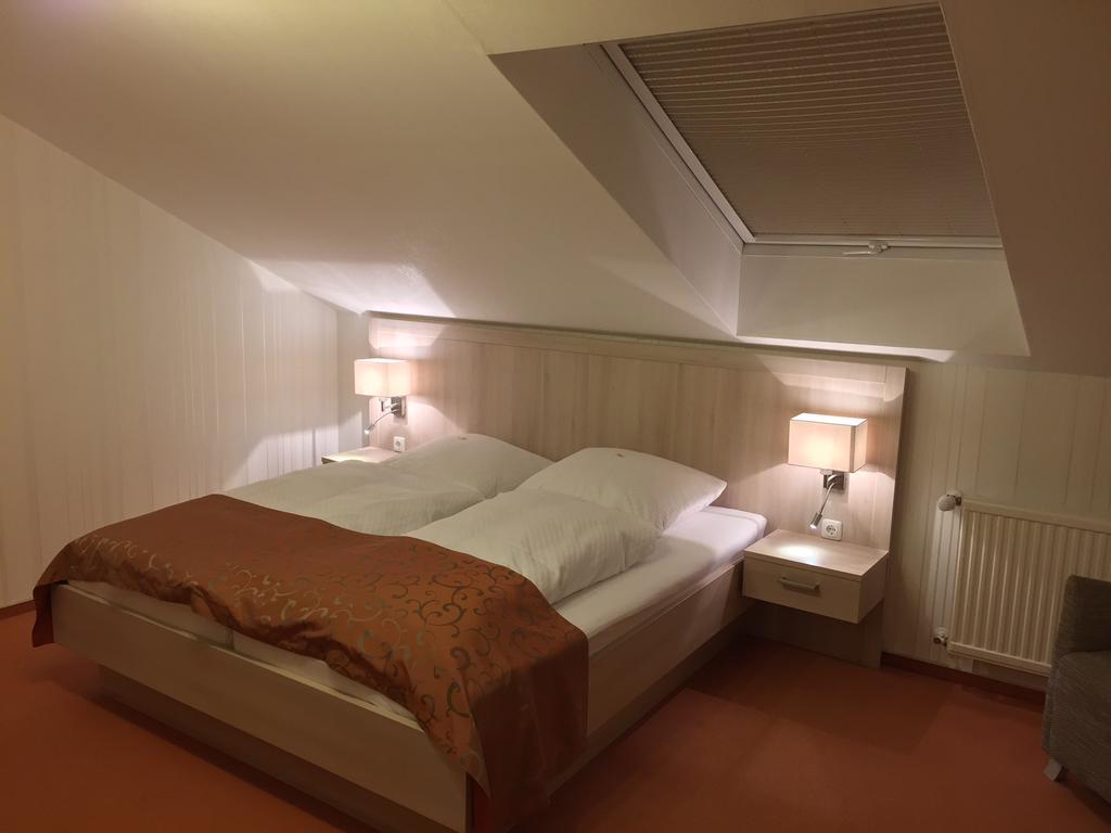 Alter Landkrug Hotel Nortorf Exterior photo